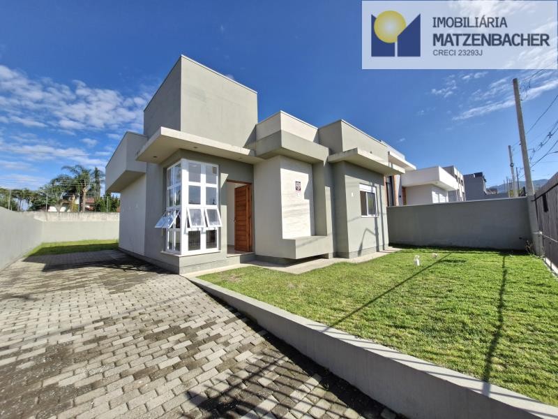 frente com sol da manhã