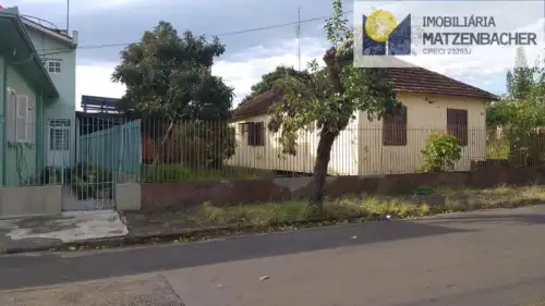 Casa / Sobrado à venda em Centro, Sapiranga