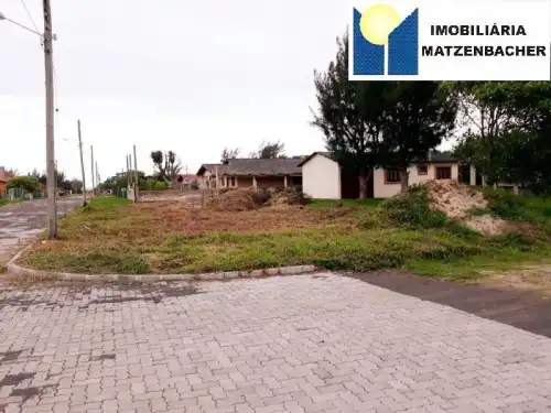 Terreno à venda em Centro, Arroio do Sal