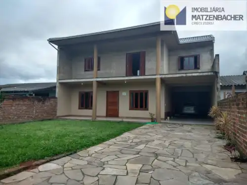 Casa / Sobrado à venda em Floresta, Sapiranga