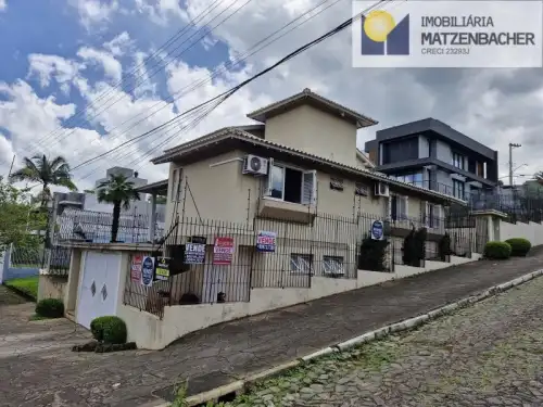Casa / Sobrado à venda em Centro, Sapiranga