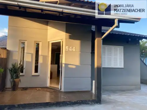 Casa / Sobrado à venda em Floresta, Sapiranga